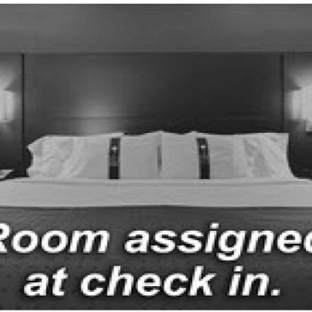 Holiday Inn Express Hotel & Suites Barrie By Ihg Esterno foto