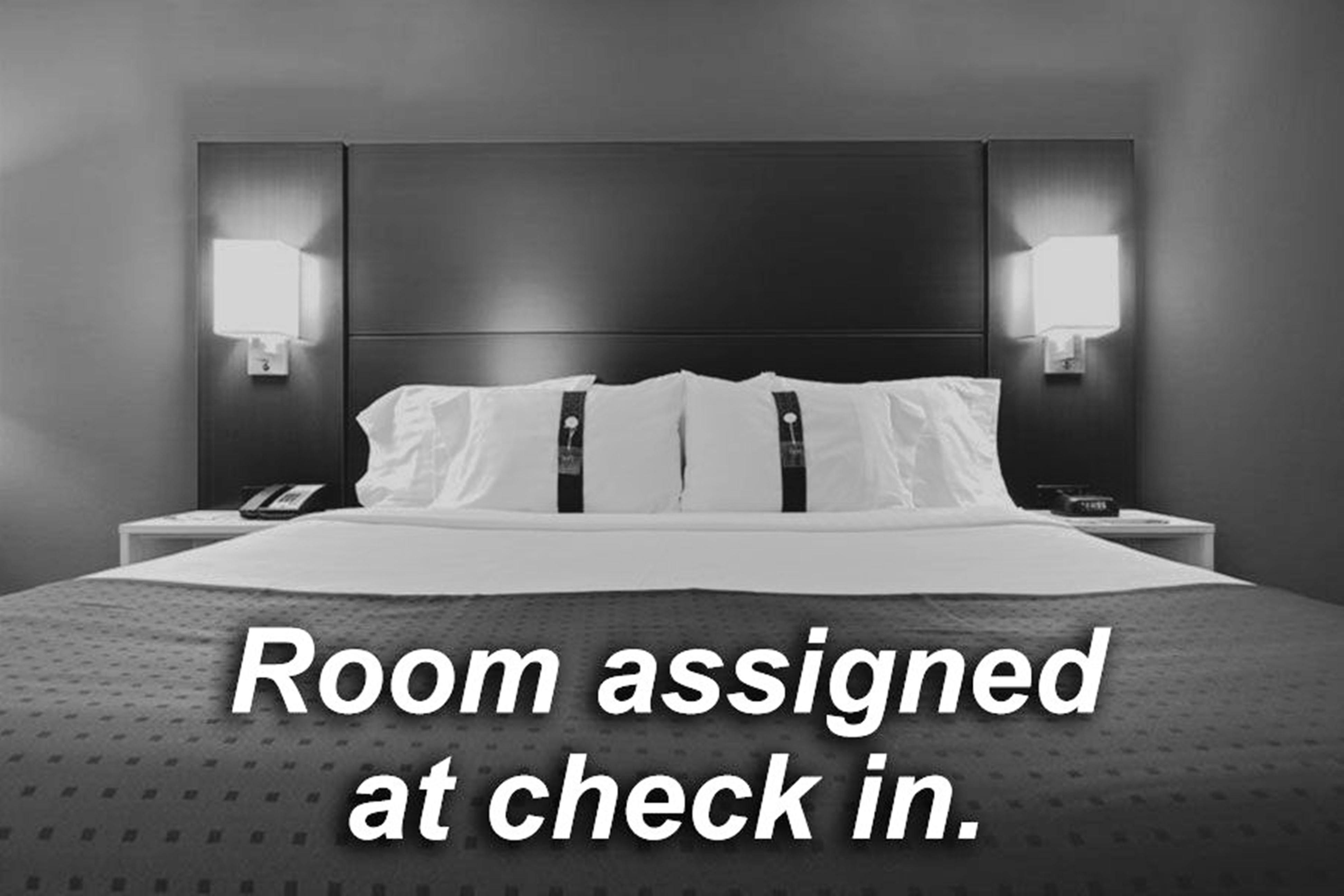 Holiday Inn Express Hotel & Suites Barrie By Ihg Esterno foto