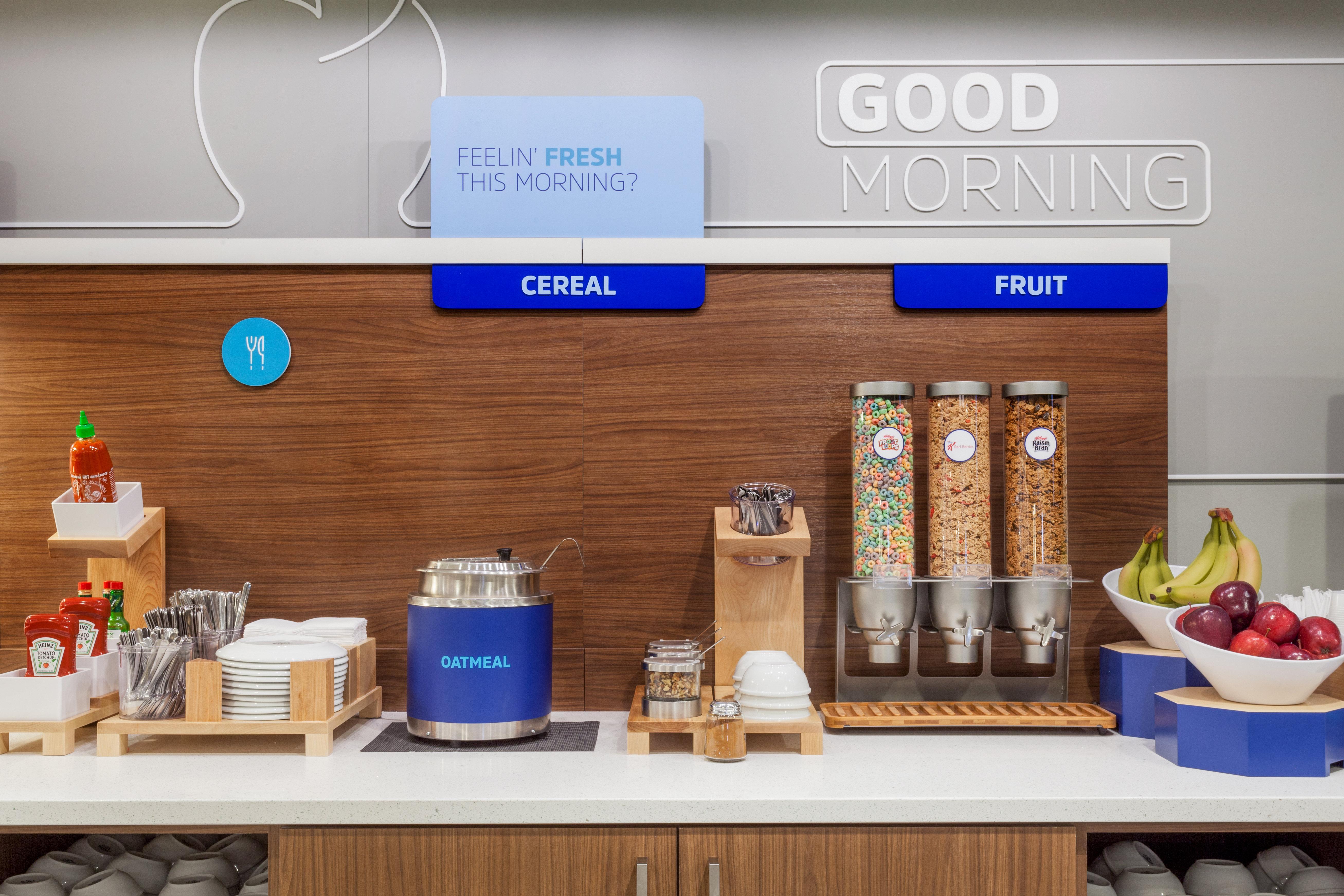 Holiday Inn Express Hotel & Suites Barrie By Ihg Esterno foto