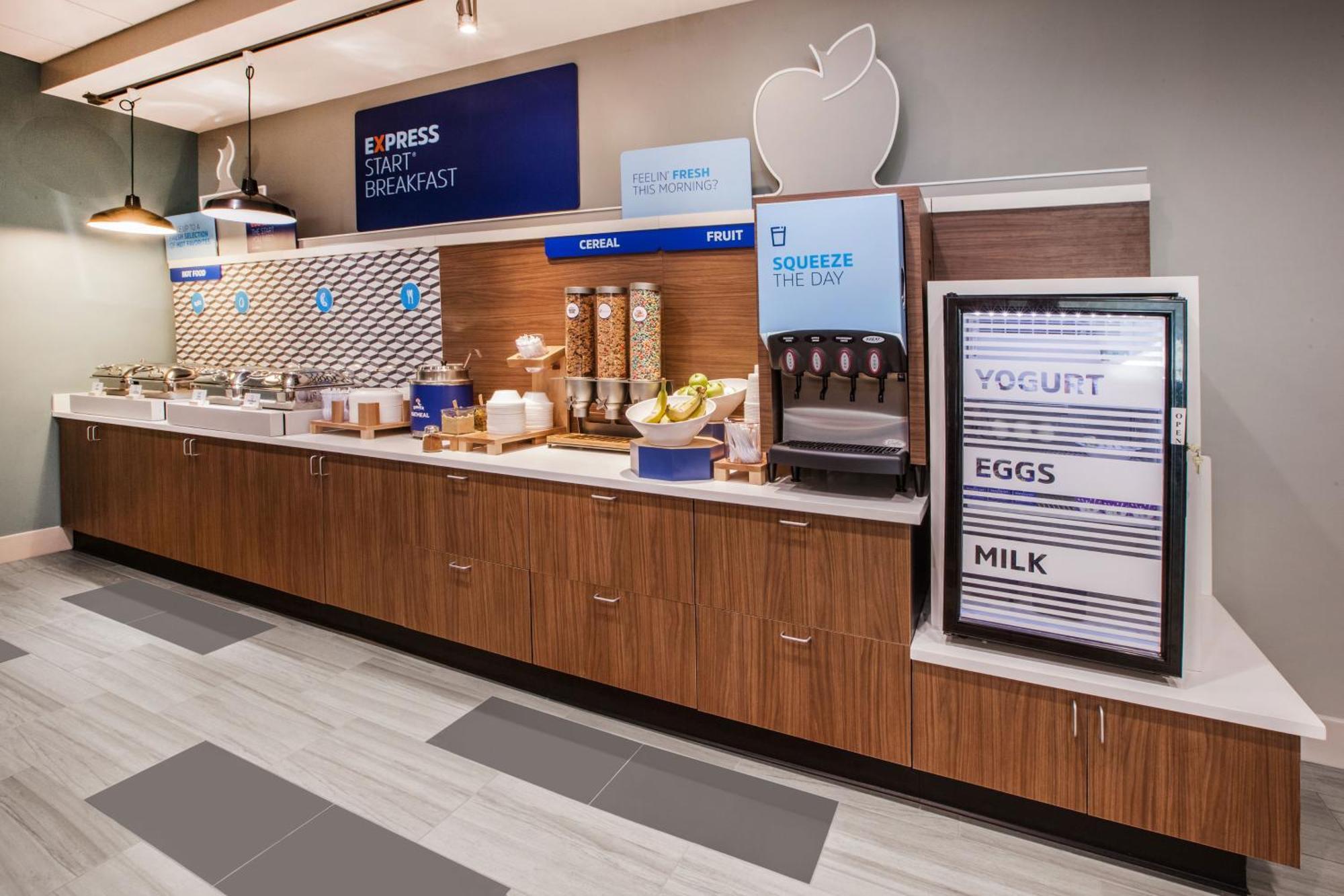 Holiday Inn Express Hotel & Suites Barrie By Ihg Esterno foto