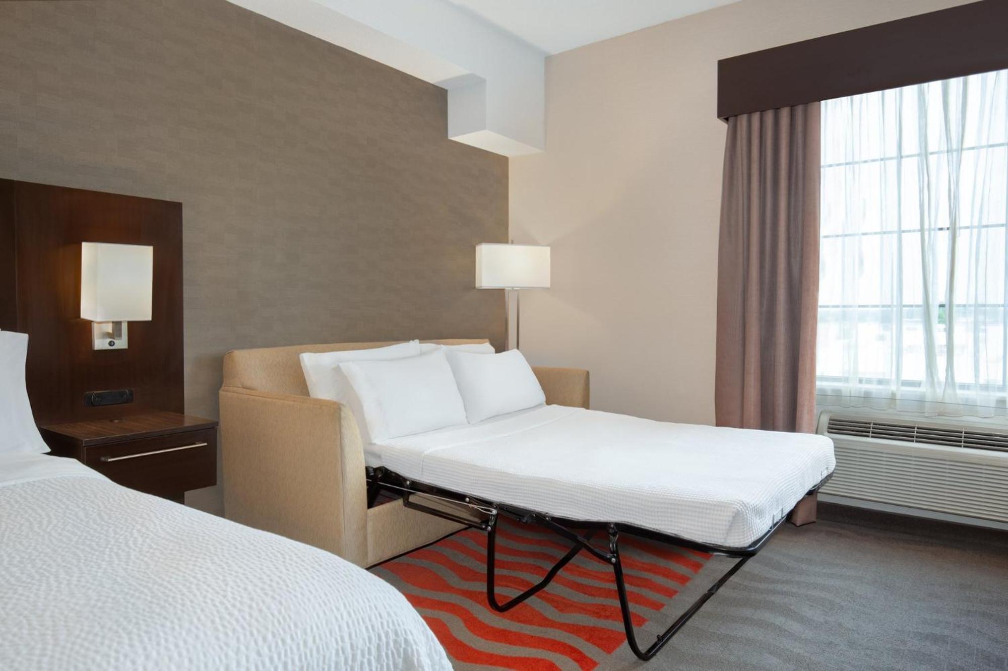 Holiday Inn Express Hotel & Suites Barrie By Ihg Esterno foto