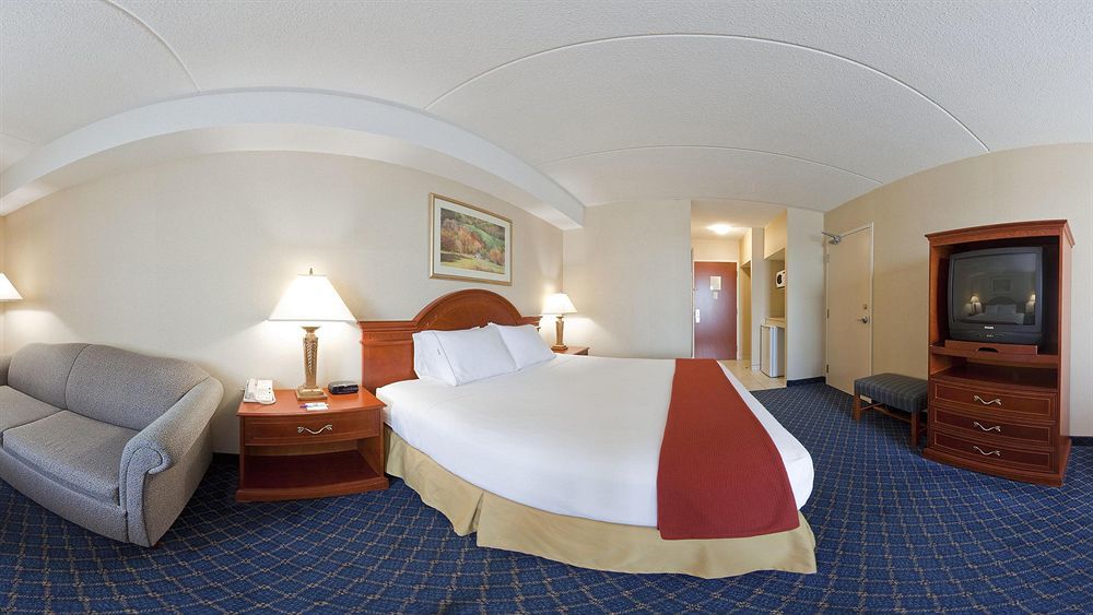 Holiday Inn Express Hotel & Suites Barrie By Ihg Esterno foto