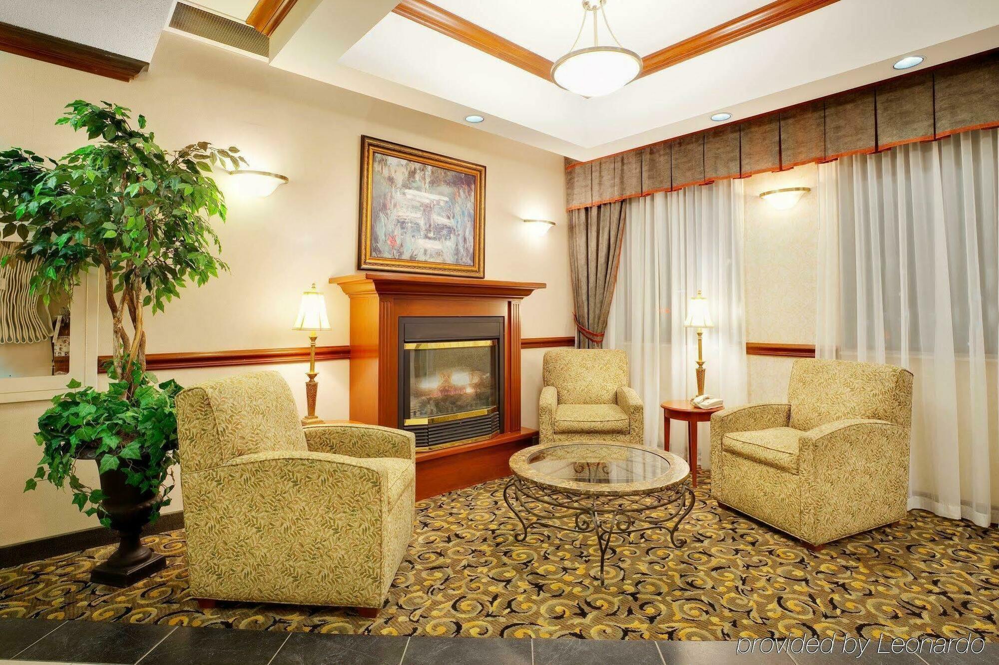 Holiday Inn Express Hotel & Suites Barrie By Ihg Esterno foto