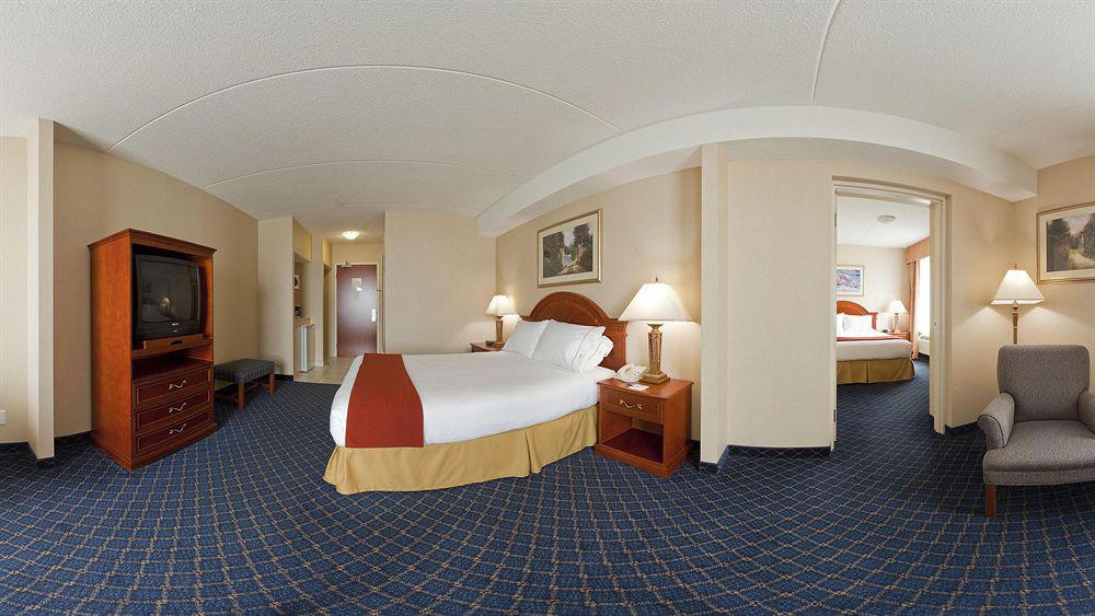 Holiday Inn Express Hotel & Suites Barrie By Ihg Esterno foto